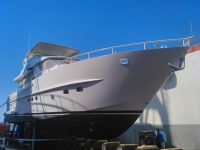 Docks occupied by the Eval Nolom ferry and the Petar K yacht