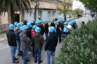 Students Learn to Manage Industrial Production